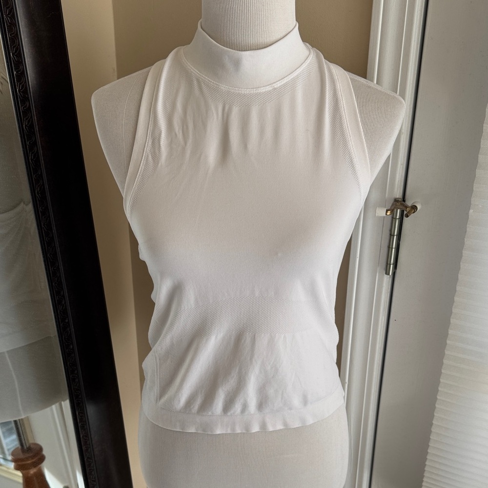 Athleta White Sleeveless Mock Neck Tank Top